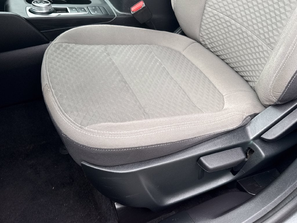 2022 Ford Escape SE FORD BLUE CERTIFIED