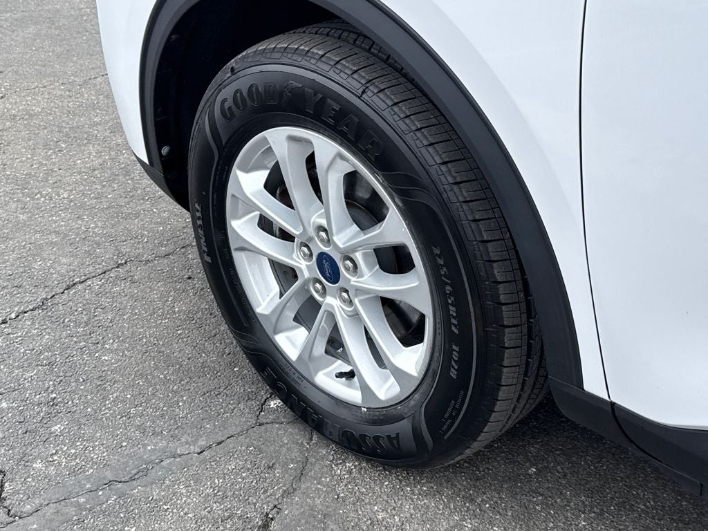 2021 Ford Escape SE Blue Certified AWD Near Milwaukee WI