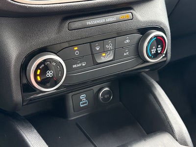 2021 Ford Escape SE Blue Certified AWD Near Milwaukee WI