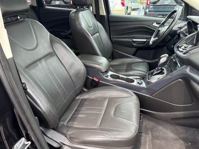 2013 Ford Escape Titanium AWD Near Milwaukee WI