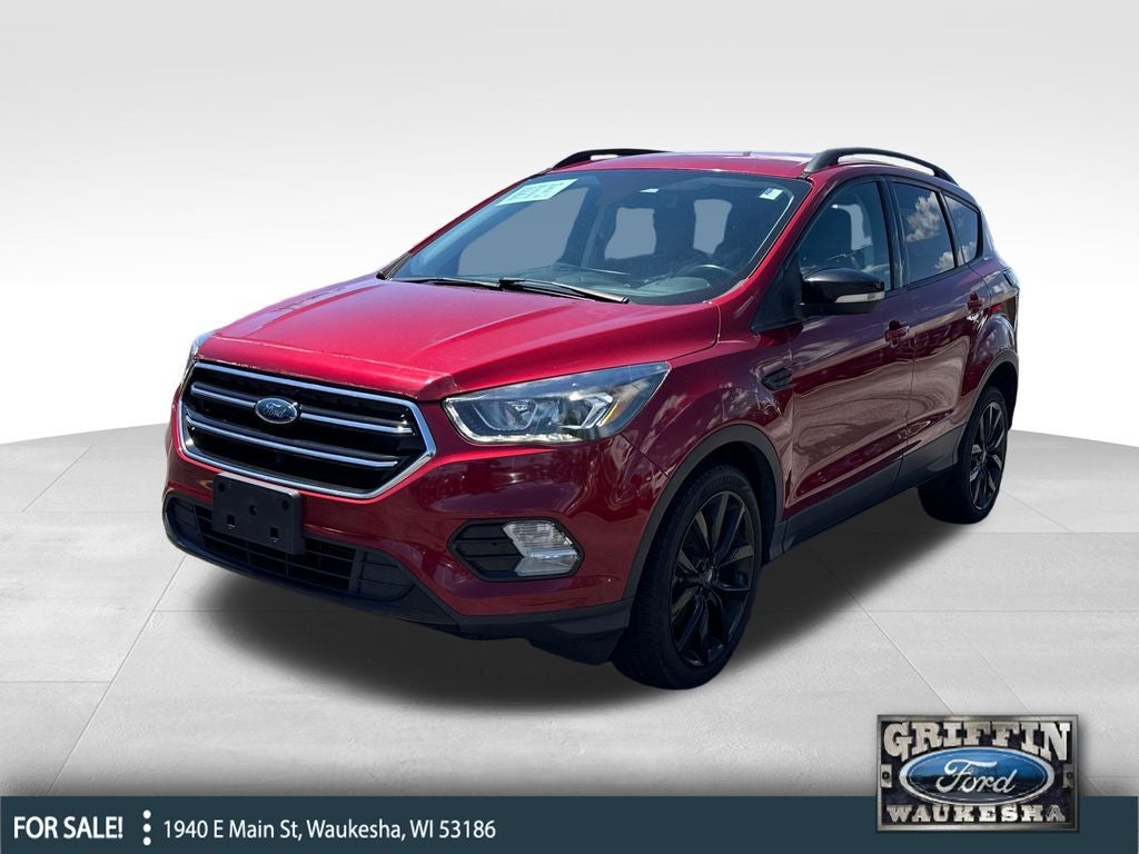 2017 Ford Escape Titanium Sport 4WD Near Milwaukee WI
