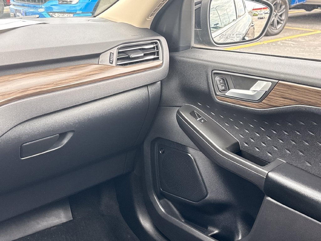 2020 Ford Escape Titanium FORD BLUE CERTIFIED