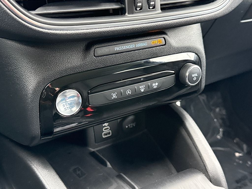 2025 Ford Escape Platinum Certified AWD Near Milwaukee WI