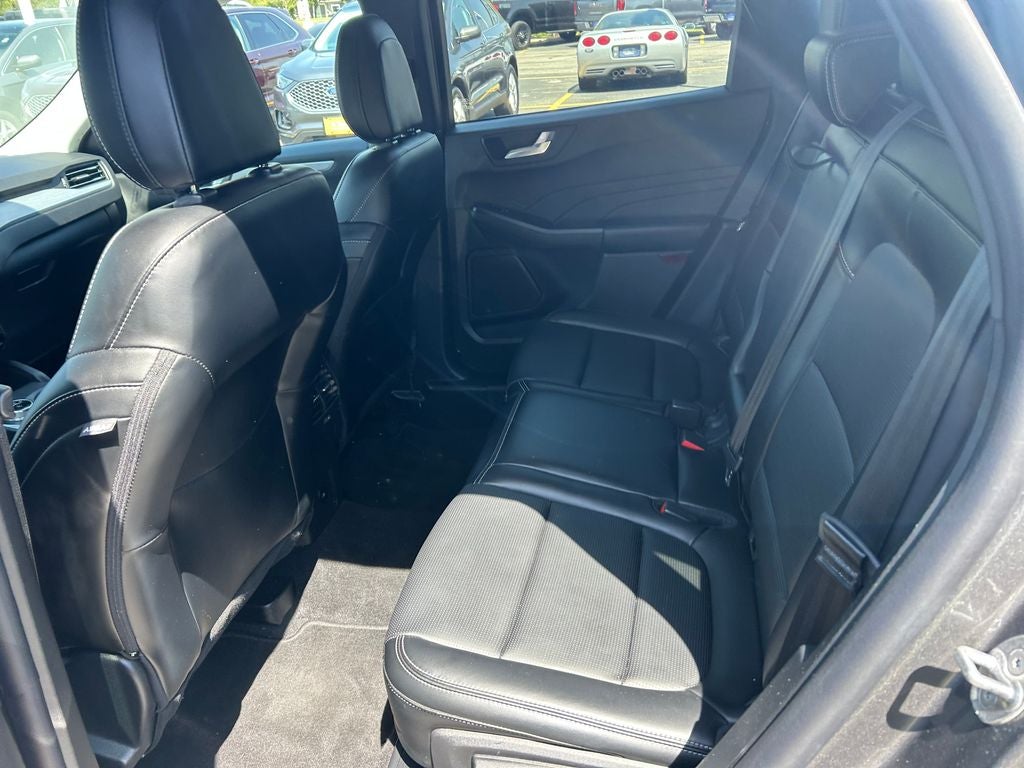 2025 Ford Escape Platinum Certified AWD Near Milwaukee WI
