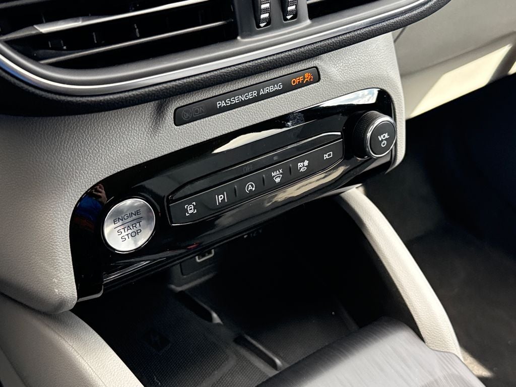 2026 Ford Escape Platinum