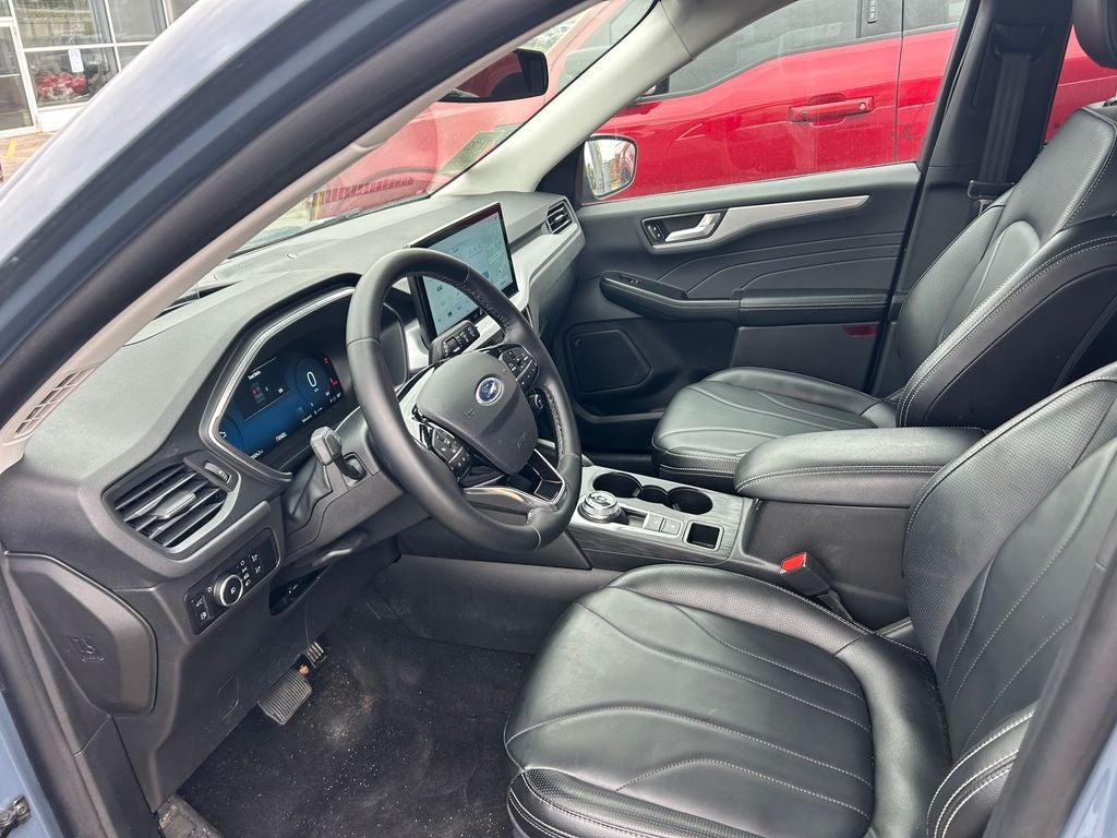 2025 Ford Escape Hybrid Platinum Certified AWD Near Milwaukee WI