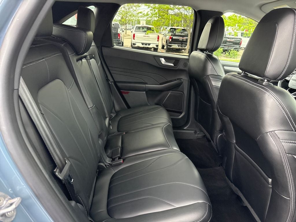 2025 Ford Escape Hybrid Platinum Certified AWD Near Milwaukee WI