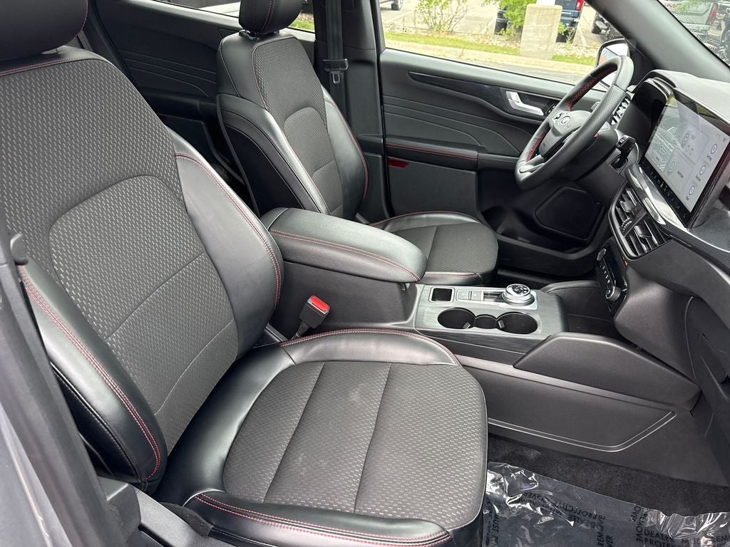 2024 Ford Escape ST-Line Certified AWD Near Milwaukee WI