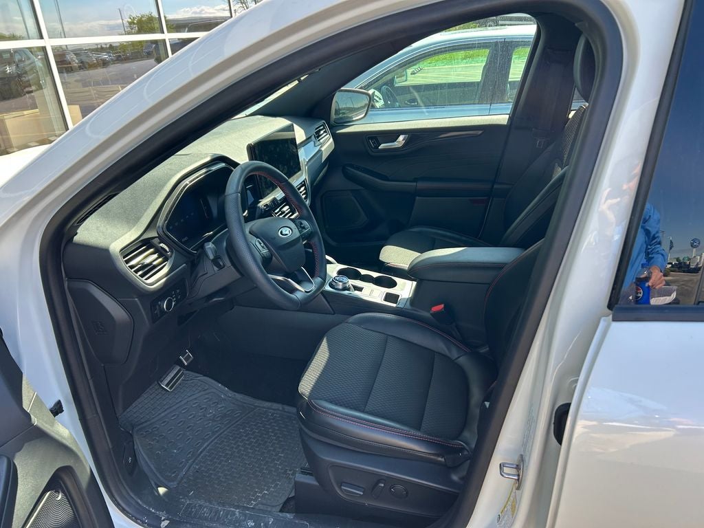 2024 Ford Escape ST-Line Certified AWD Near Milwaukee WI