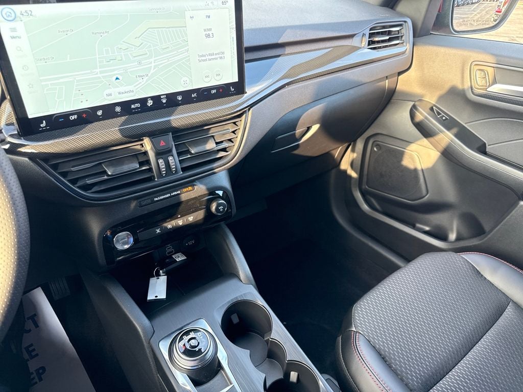 2026 Ford Escape ST-Line Select