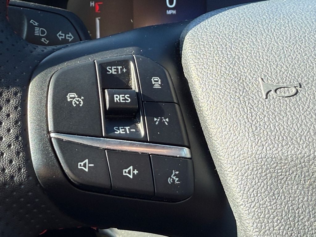 2023 Ford Escape Hybrid ST-Line Select Certified AWD Near Milwaukee WI