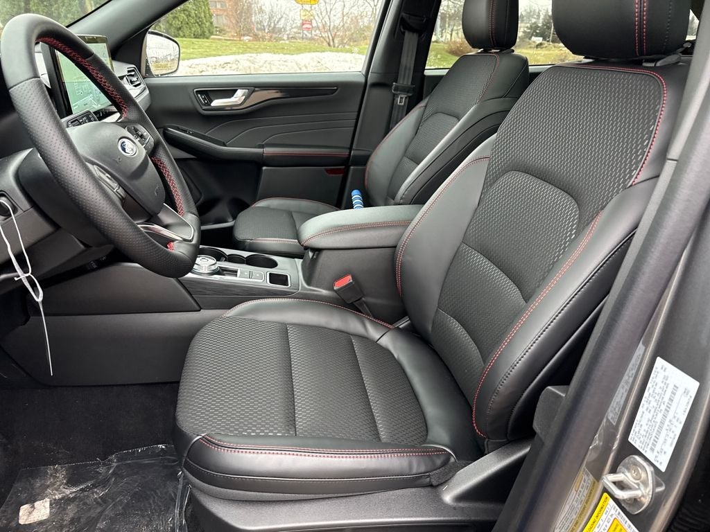 2026 Ford Escape Hybrid ST-Line Select