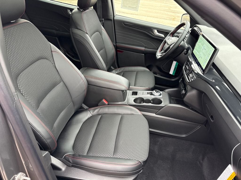 2026 Ford Escape Hybrid ST-Line Select