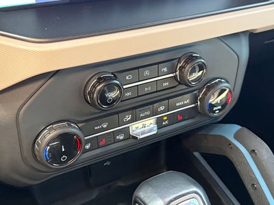 2022 Ford Bronco Wildtrak Certified 4WD Near Milwaukee WI
