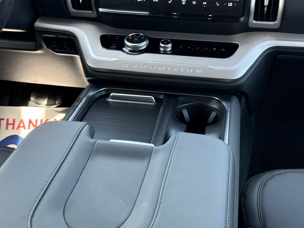 2027 Ford Expedition Max Active