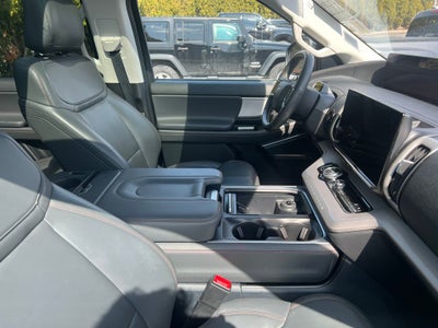 2025 Ford Expedition Max Active Certified 4WD Near Milwaukee WI