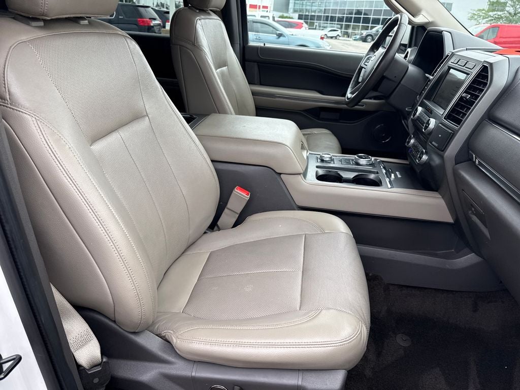 2018 Ford Expedition Max XLT 4WD Near Milwaukee WI
