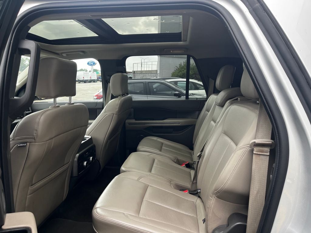2019 Ford Expedition Max XLT 4WD Near Milwaukee WI