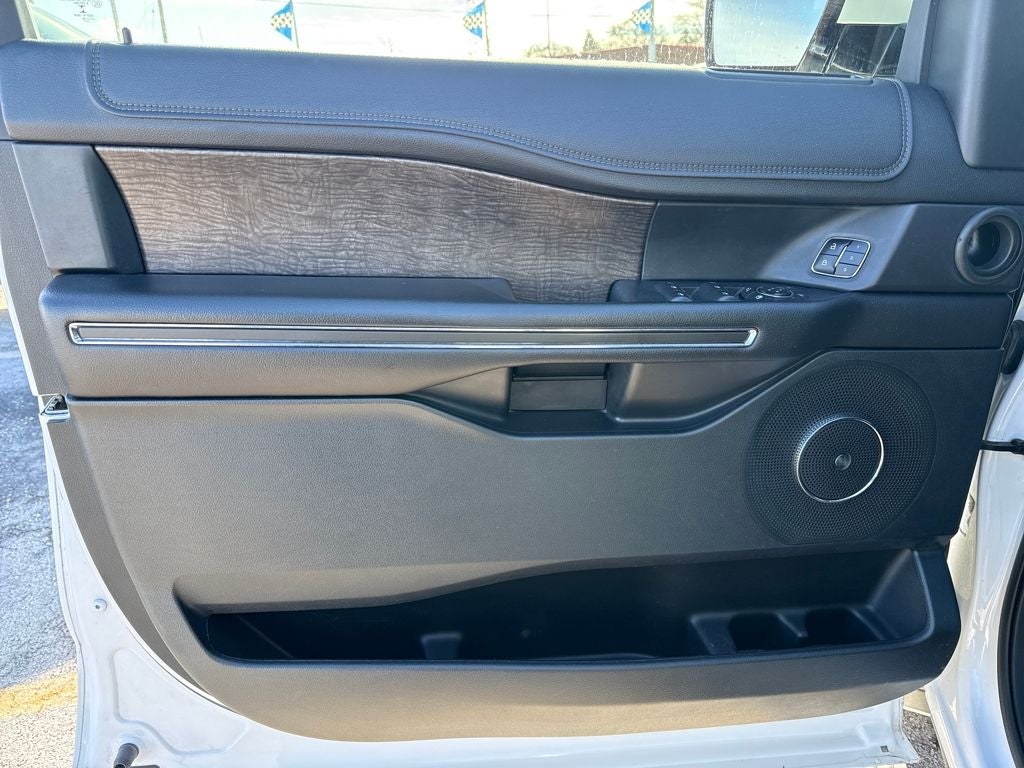 2018 Ford Expedition Max Limited Blue Certified 4WD Near Milwaukee WI