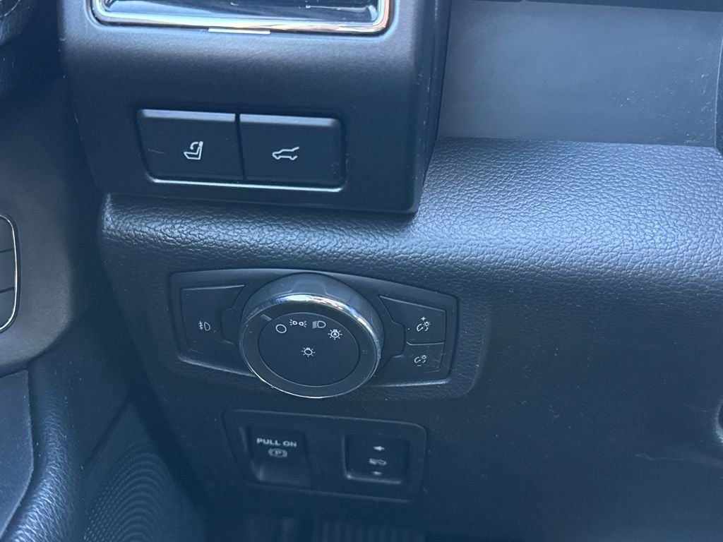 2018 Ford Expedition Max Limited Blue Certified 4WD Near Milwaukee WI