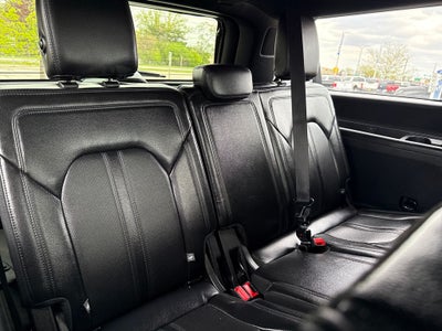 2021 Ford Expedition Max Limited 4WD Near Milwaukee WI