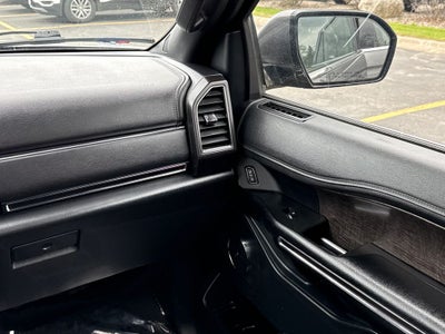 2021 Ford Expedition Max Limited 4WD Near Milwaukee WI