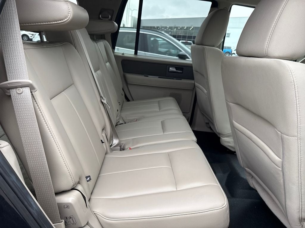 2014 Ford Expedition XL 4WD Near Milwaukee WI