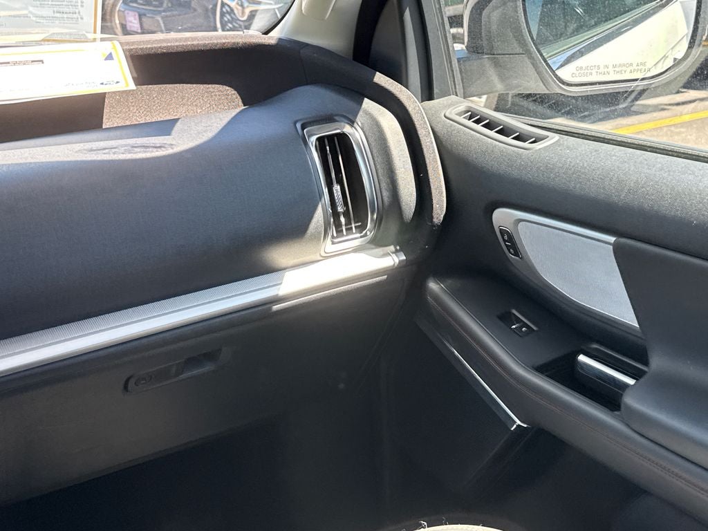 2025 Ford Expedition Active Certified 4WD Near Milwaukee WI