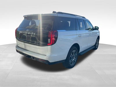 2025 Ford Expedition Active Certified 4WD Near Milwaukee WI