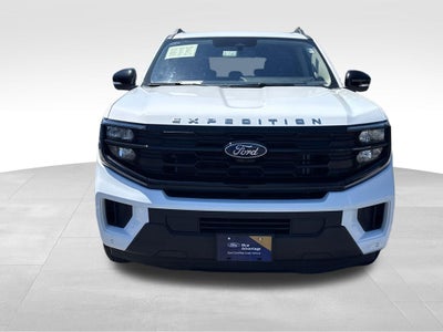2025 Ford Expedition Active Certified 4WD Near Milwaukee WI