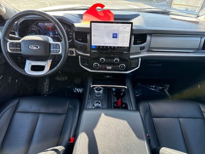 2022 Ford Expedition XLT Certified 4WD Near Milwaukee WI