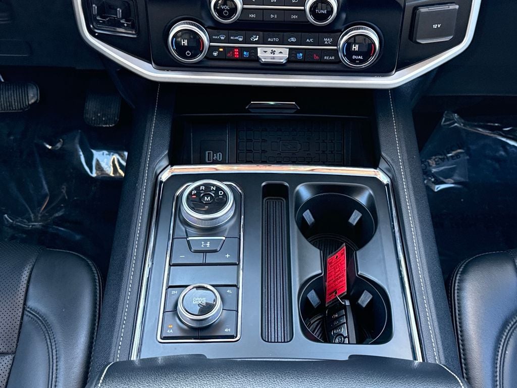 2022 Ford Expedition XLT Certified 4WD Near Milwaukee WI