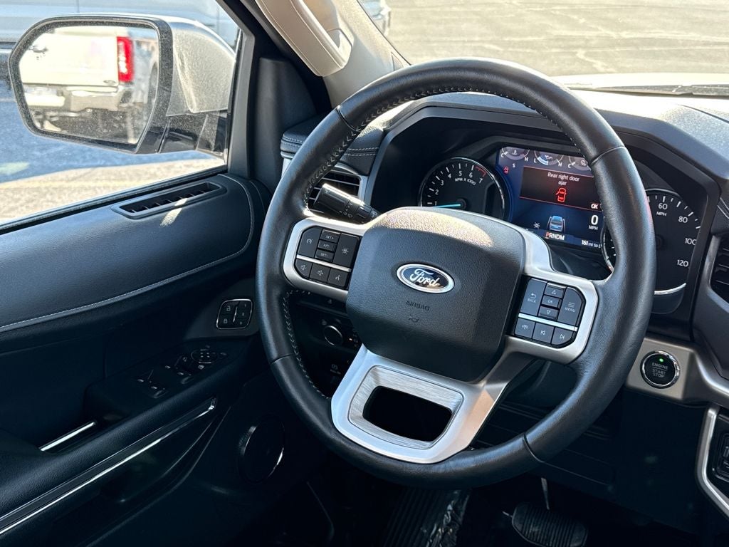 2022 Ford Expedition XLT Certified 4WD Near Milwaukee WI