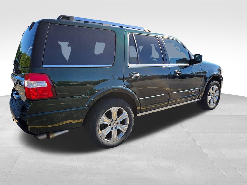 2016 Ford Expedition Platinum 4WD Near Milwaukee WI