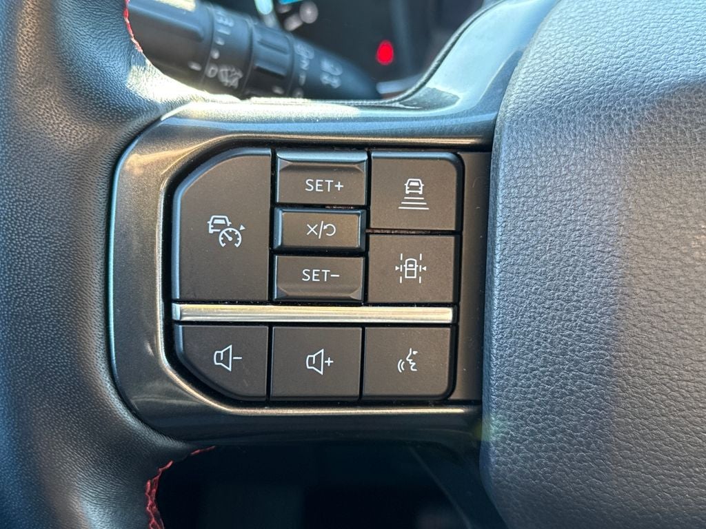 2022 Ford Expedition Limited Stealth Performance Certified 4WD Near Milwaukee W