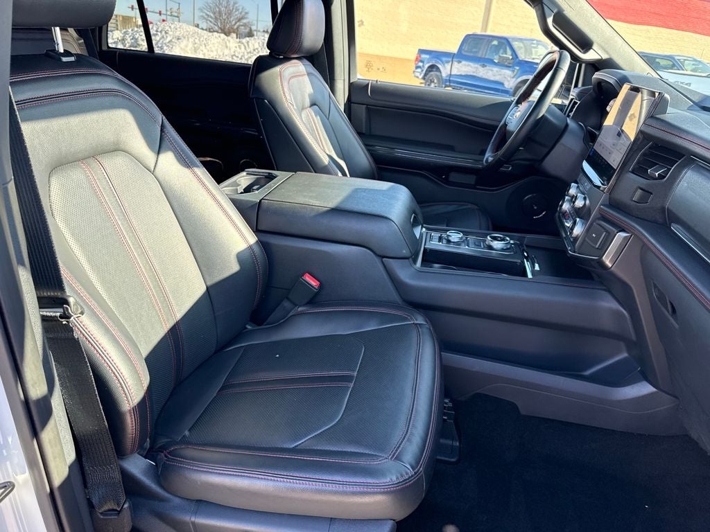 2022 Ford Expedition Limited Stealth Performance Certified 4WD Near Milwaukee W
