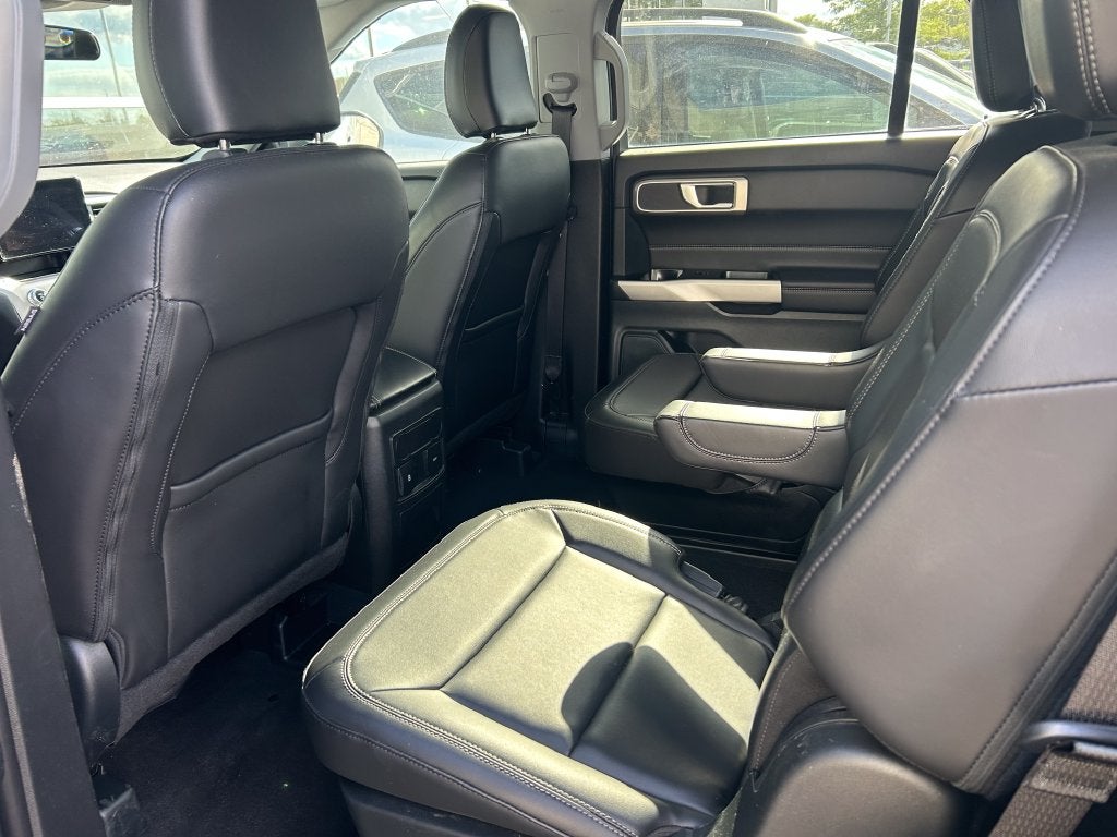 2024 Ford Explorer XLT FORD GOLD CERTIFIED