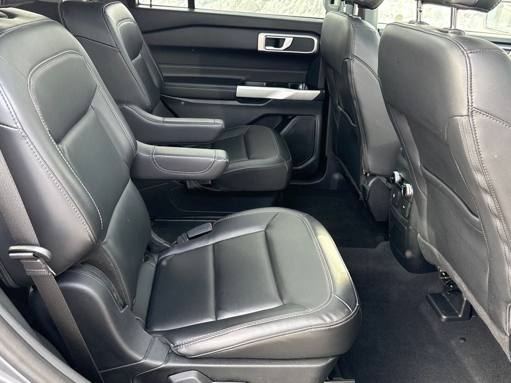 2022 Ford Explorer XLT Blue Certified 4WD Near Milwaukee WI