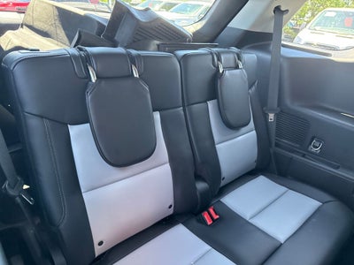 2023 Ford Explorer XLT Certified 4WD Near Milwaukee WI
