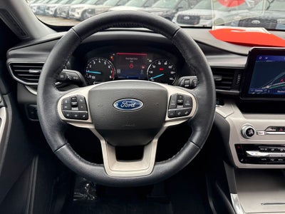 2023 Ford Explorer XLT Certified 4WD Near Milwaukee WI