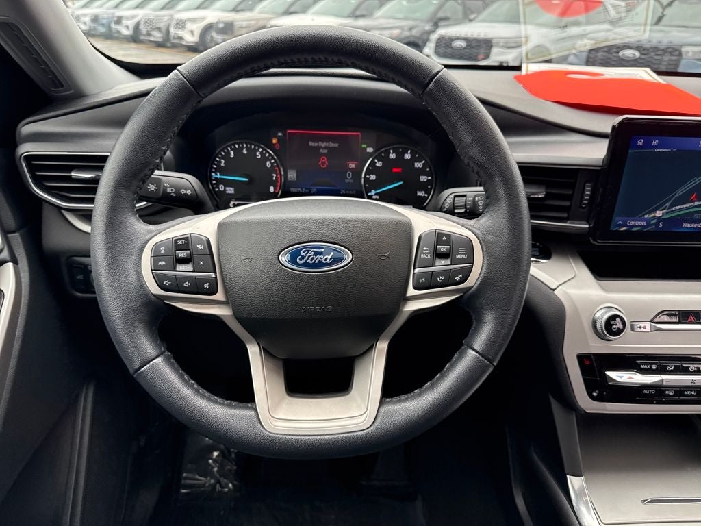 2023 Ford Explorer XLT Certified 4WD Near Milwaukee WI