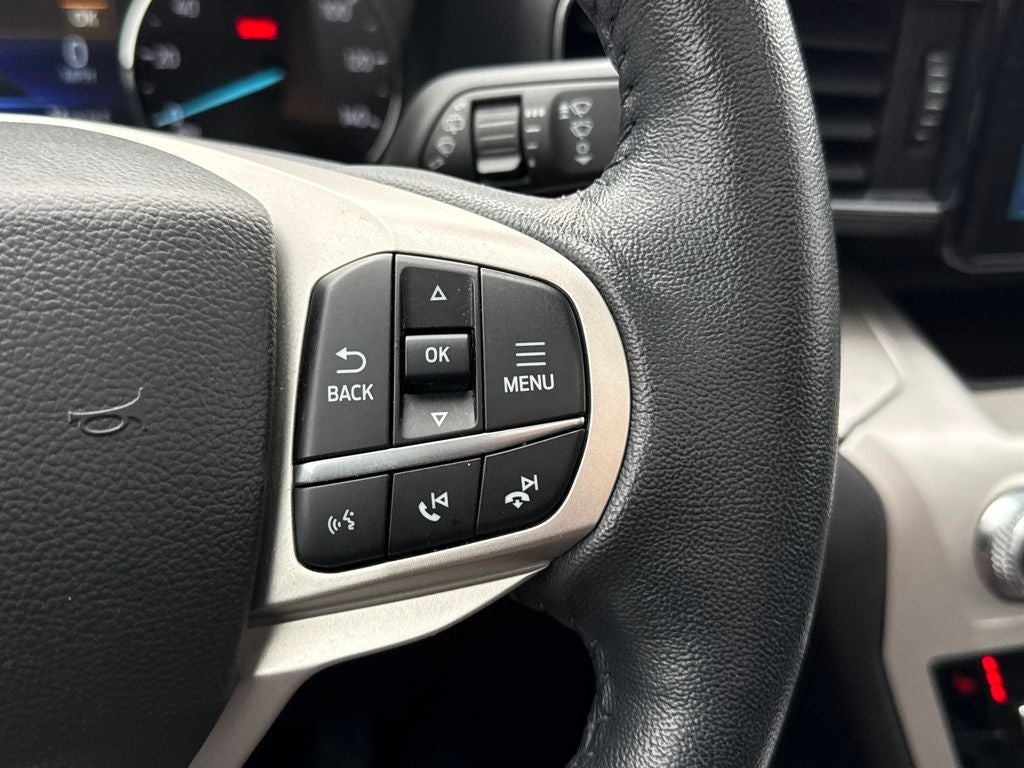 2023 Ford Explorer XLT Certified 4WD Near Milwaukee WI