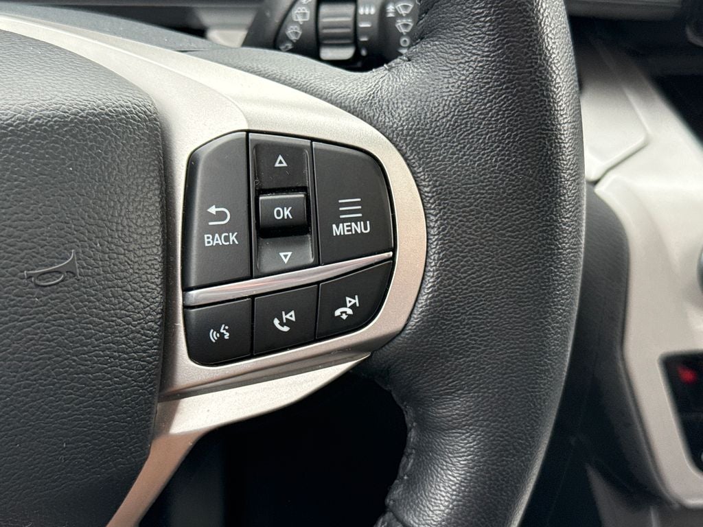 2024 Ford Explorer XLT Certified 4WD Near Milwaukee WI