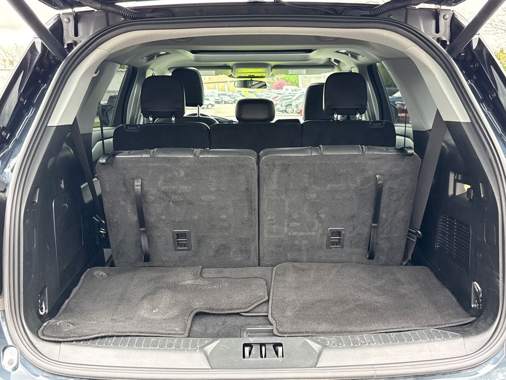 2024 Ford Explorer XLT Certified 4WD Near Milwaukee WI