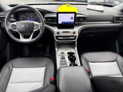 2022 Ford Explorer XLT Certified 4WD Near Milwaukee WI