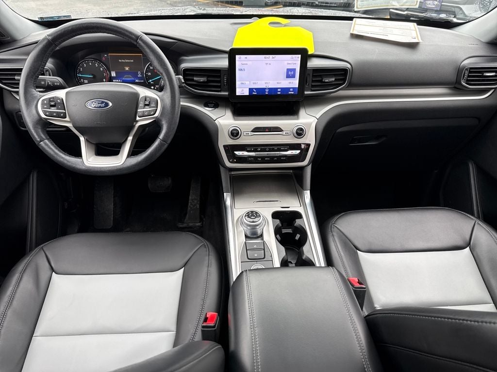 2022 Ford Explorer XLT Certified 4WD Near Milwaukee WI