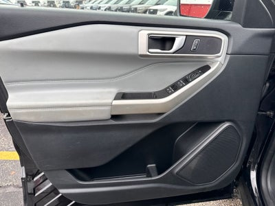 2022 Ford Explorer XLT Certified 4WD Near Milwaukee WI