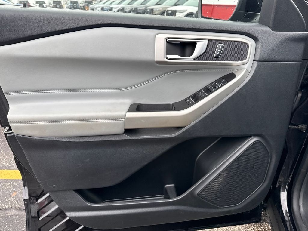 2022 Ford Explorer XLT Certified 4WD Near Milwaukee WI
