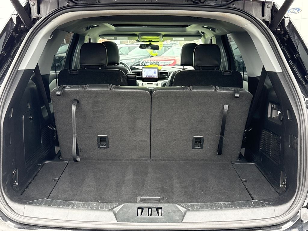 2022 Ford Explorer XLT Certified 4WD Near Milwaukee WI