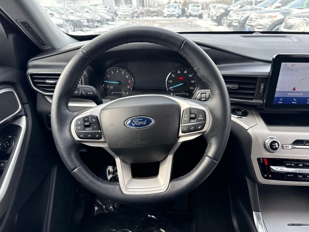 2023 Ford Explorer XLT Certified 4WD Near Milwaukee WI